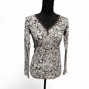 Chic Patterned Women's Blouse in Brown and White